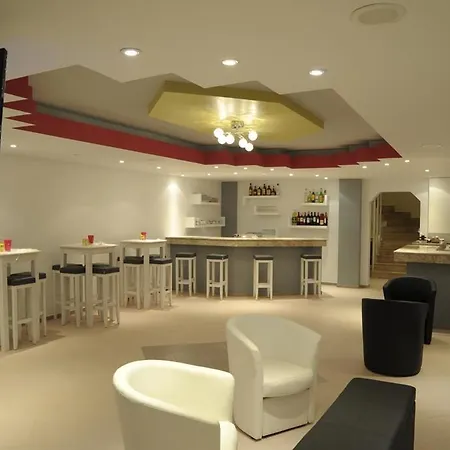 Evalia Apartment *